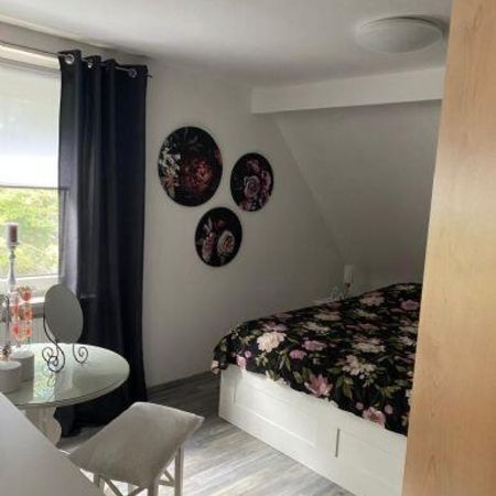 2-Zimmer-Dachgeschoss-Wohnung