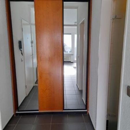 Schicke Wohnung mit Balkon