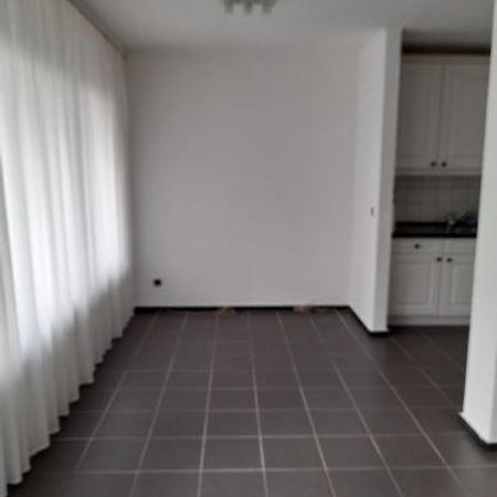 Schicke Wohnung mit Balkon