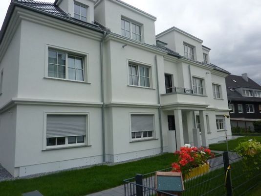 4-Zimmer-Erdgeschosswohnung mit Terrasse in Bochum-Ehrenfeld