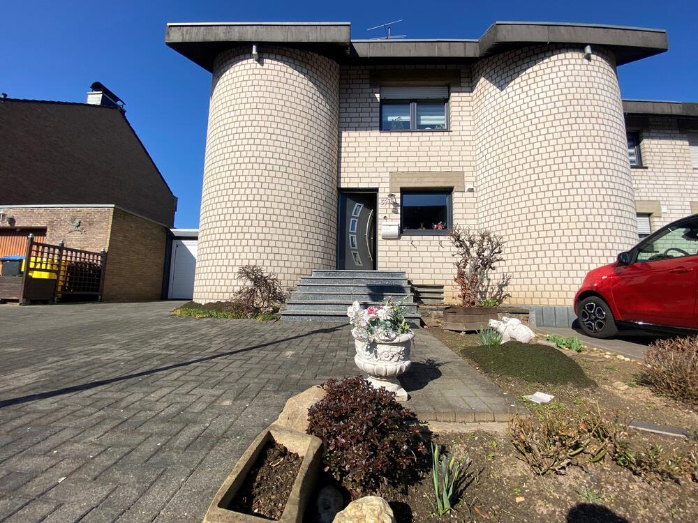 Doppelhaushälfte im schönen Grevenbroich